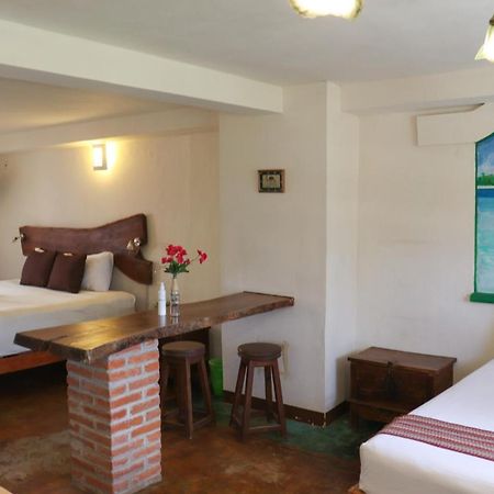 Hostal & Suites Pata de Perro Bacalar Exterior foto