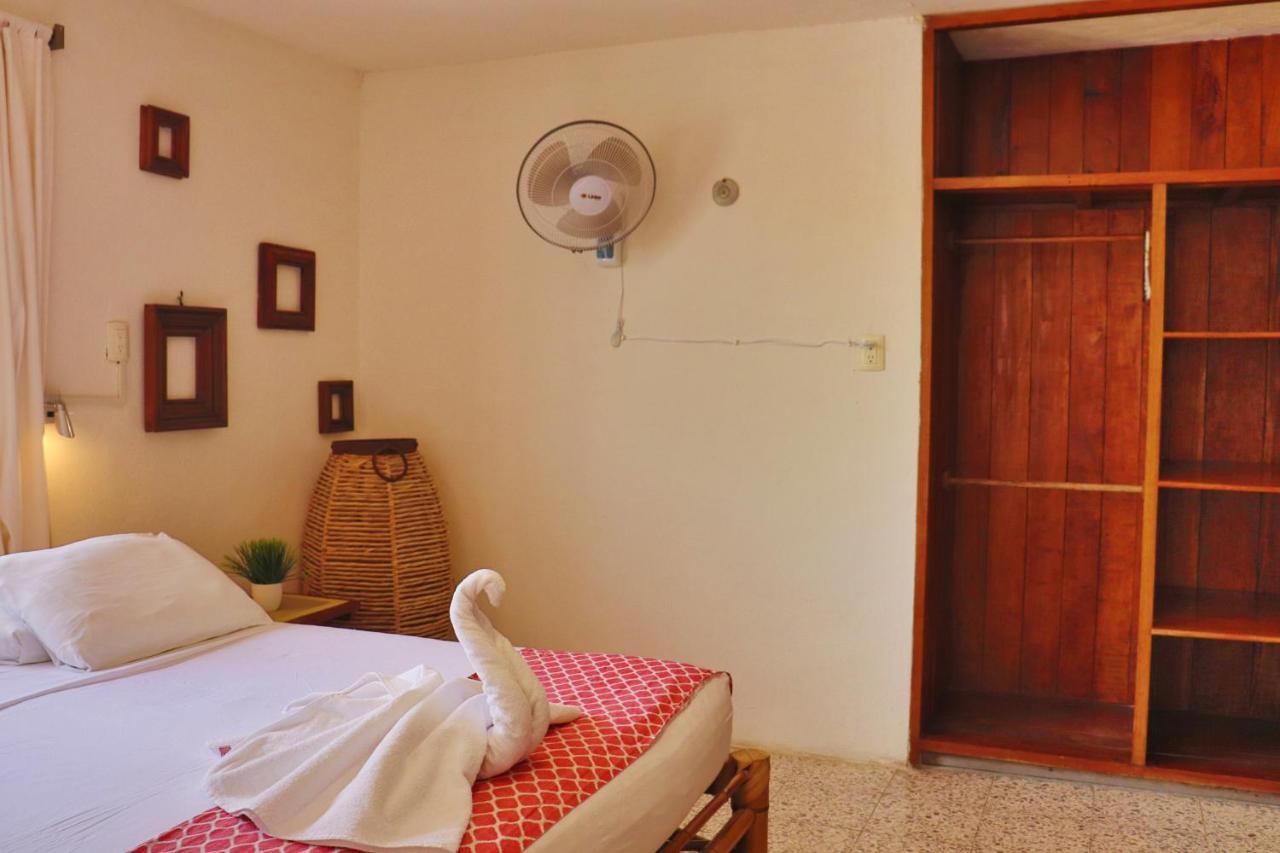 Hostal & Suites Pata de Perro Bacalar Exterior foto