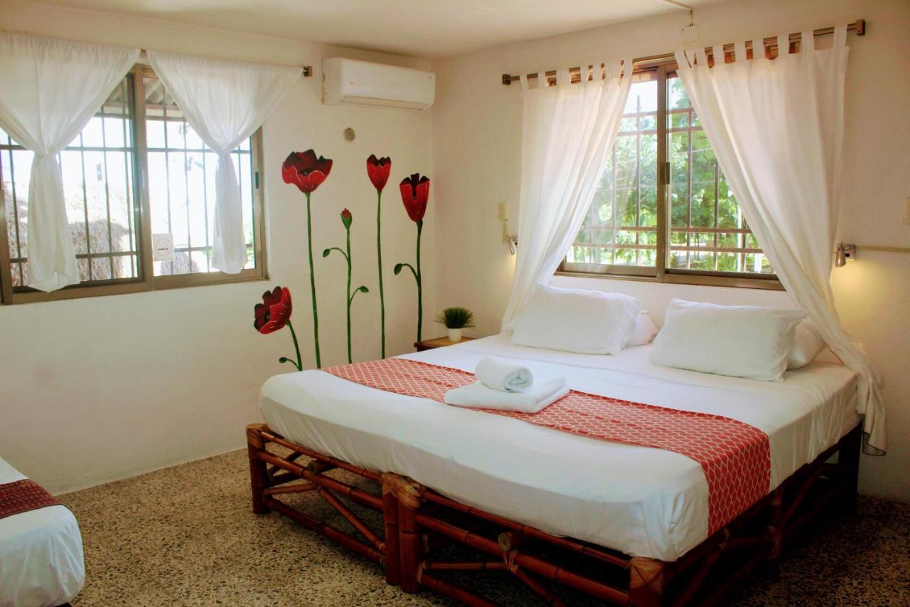 Hostal & Suites Pata de Perro Bacalar Exterior foto